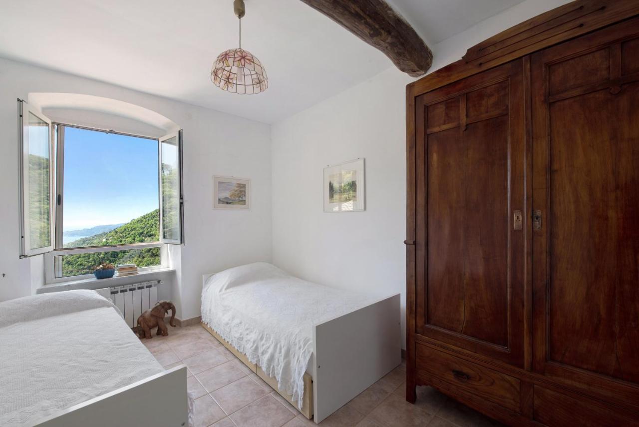 Con Vista Mare Villa *